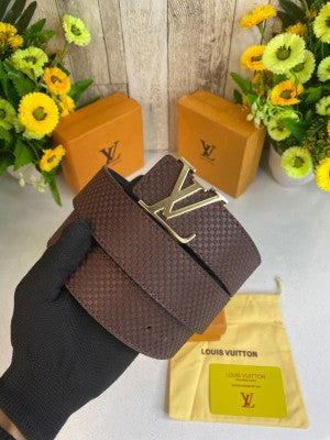 LOUIS VUITTON EMBOSE BROWN BELT WID OG BOX 153