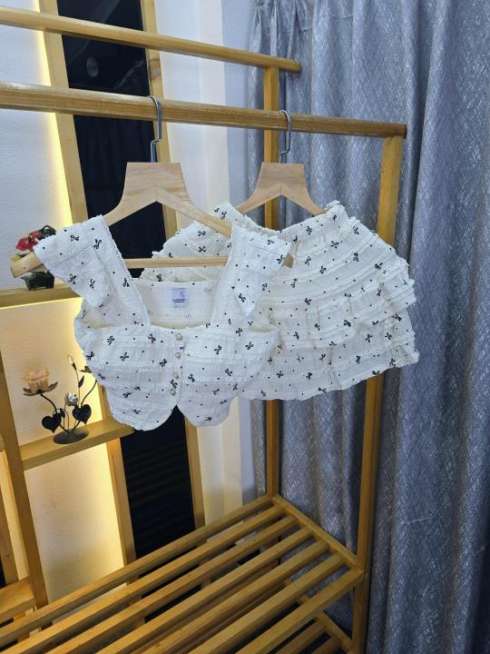 Br Women Skirt & Top Frill Skirt Cream SB165-CR