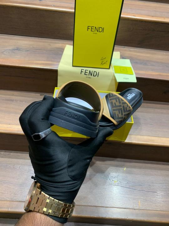 Fendi Diagonal Premium Slide