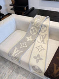 Louis Vuitton Lv7 Unisex Woollen Muffler With Plain Ziplock Bag