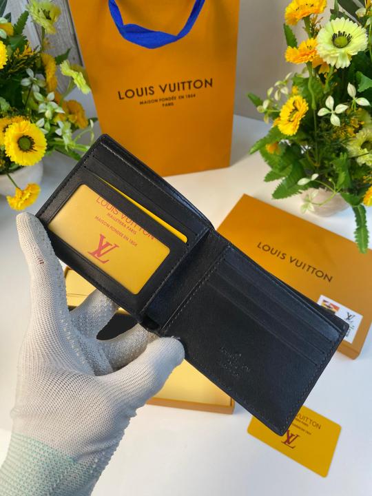 Louis_Vuitton premium wallet combo wid og box & accessories