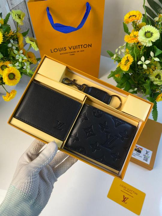 Louis_Vuitton premium wallet combo wid og box & accessories