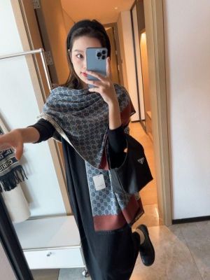 Gucci Gg25 Woollen Scarf With Plain Ziplock Bag