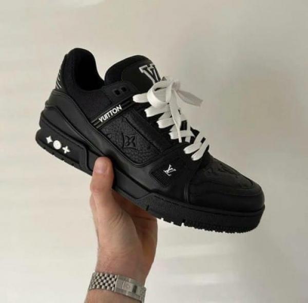 .LOUIS.VUITTON.TRAINER.ALL.BLACK.