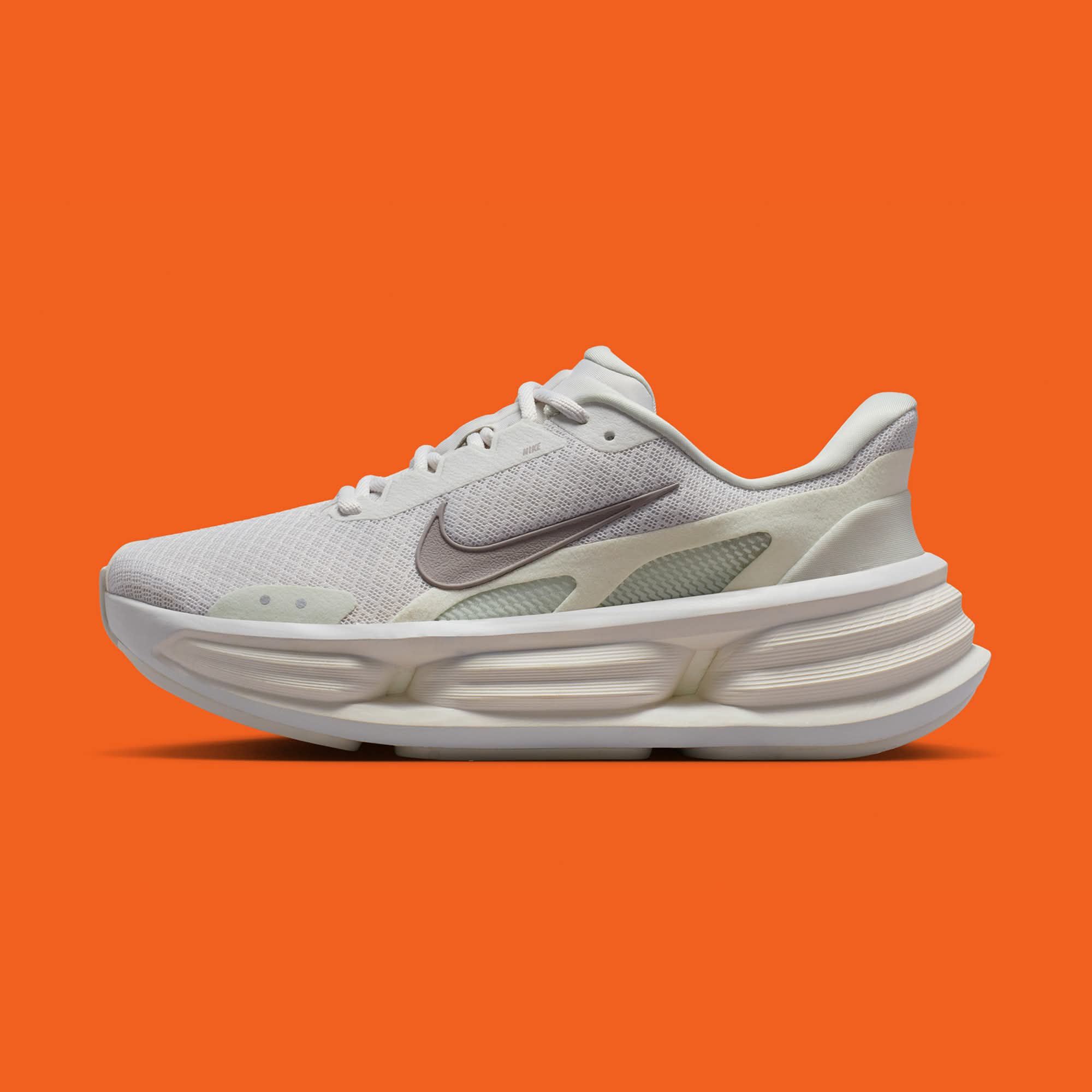 Nike Comfort Ride EasyOn Platinum Tint