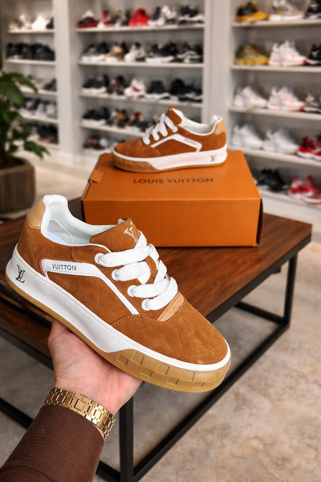 Louis vuitton tilted sneaker UA